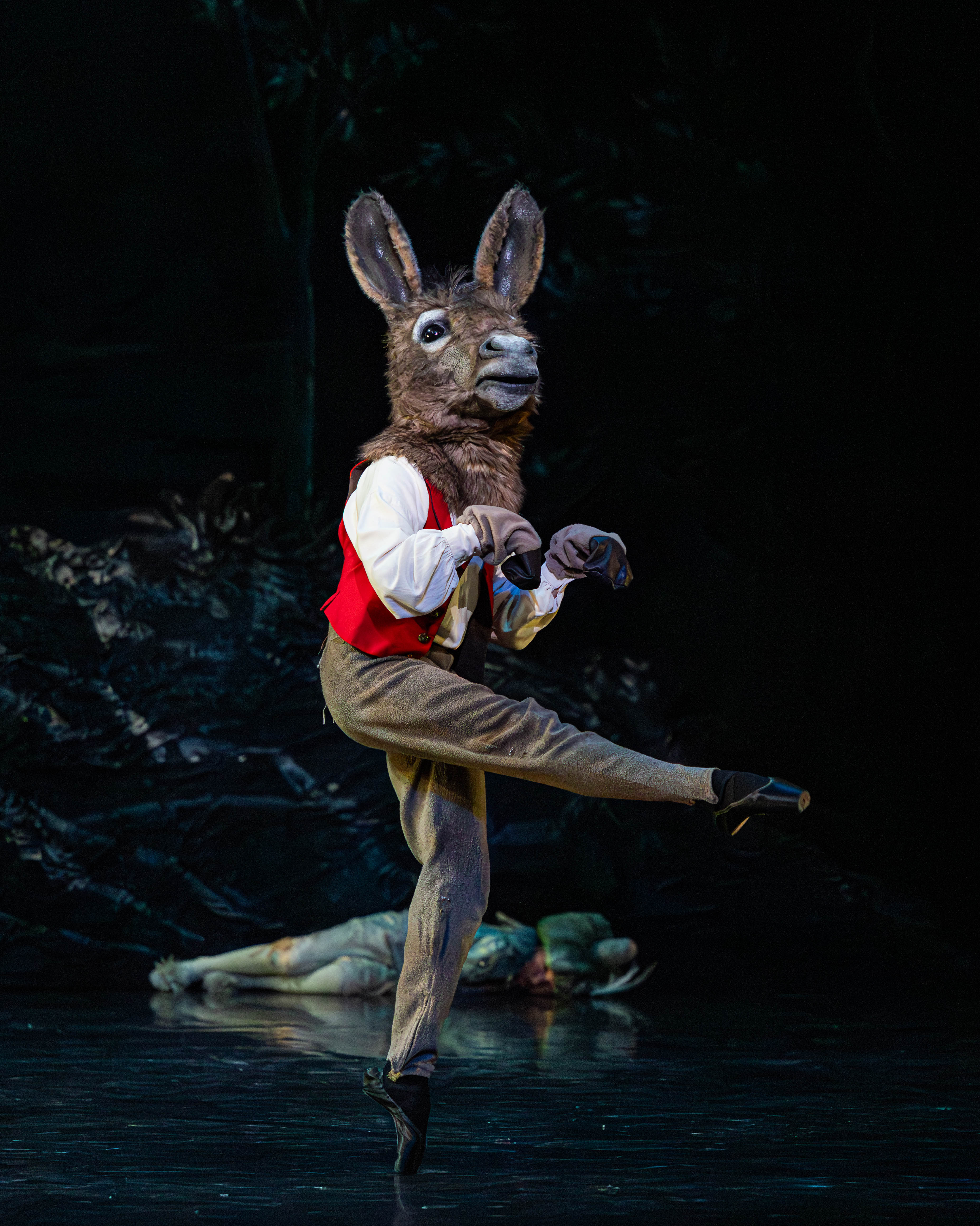 378 - 251106 - The Dream Cast A Performance - Jonas Malinka-Thompson - Photo by Ross Richey.jpg